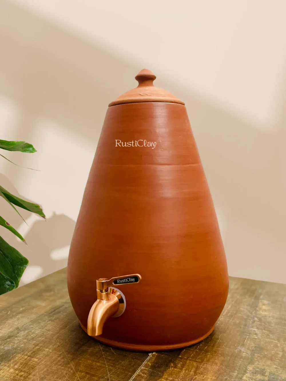 clay water pot with tap 7l
