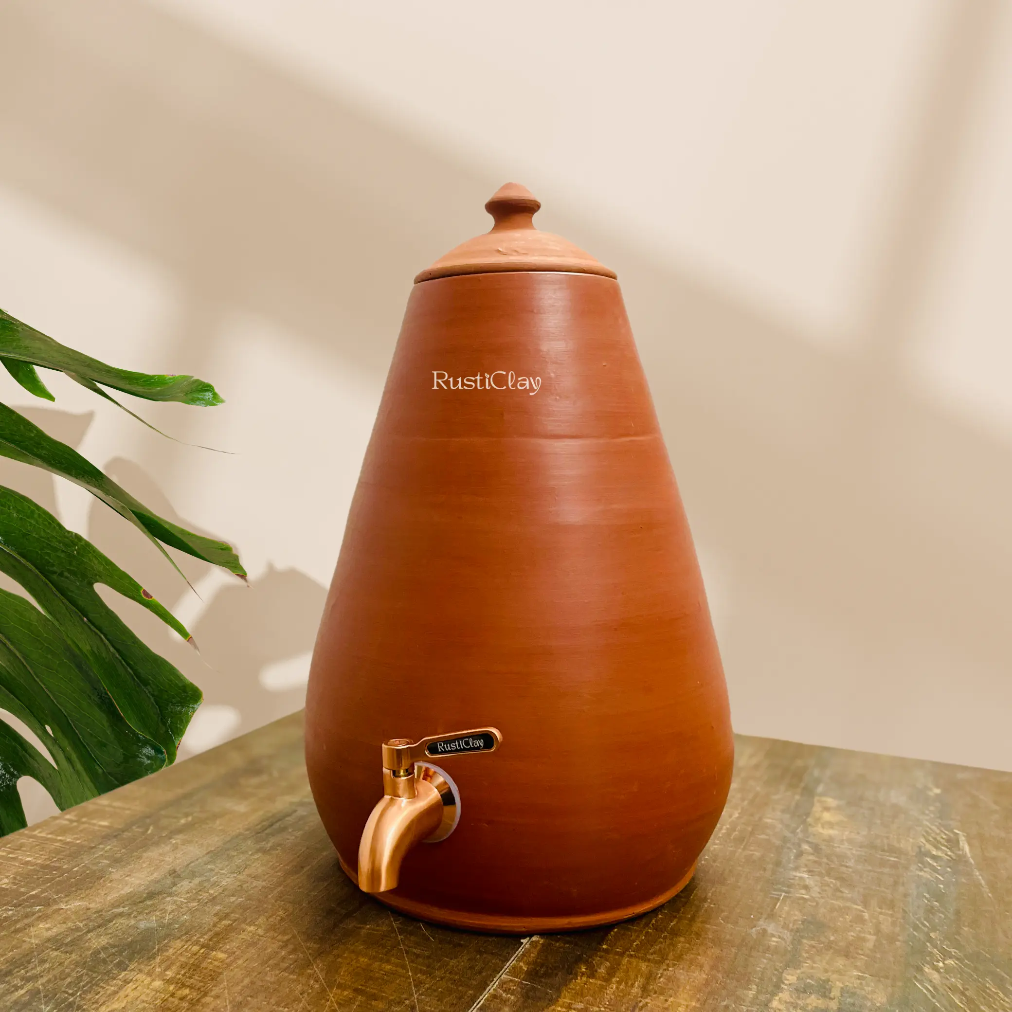 clay water pot with tap 7l