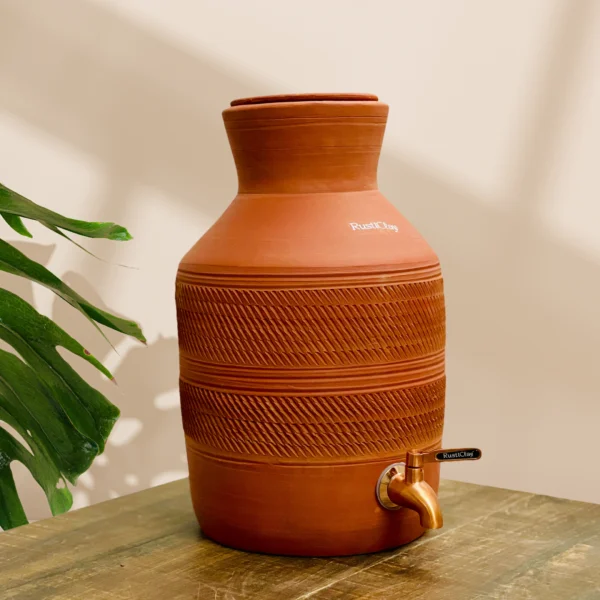clay water pot