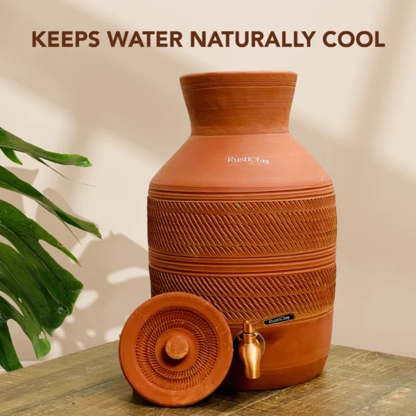 clay water pot